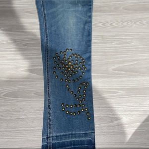 Curations Jeans